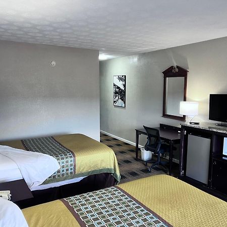 Budgetel Inn & Suites Dillard Kültér fotó