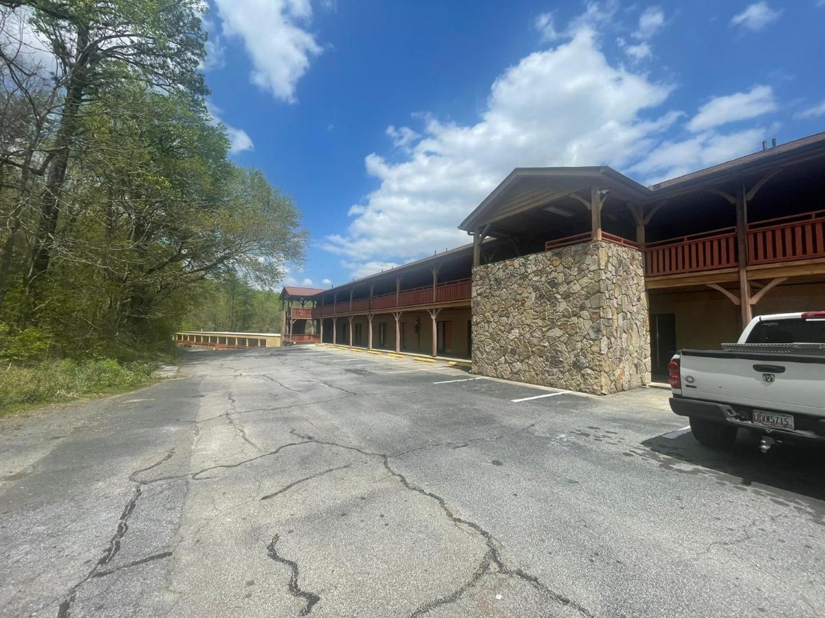 Budgetel Inn & Suites Dillard Kültér fotó