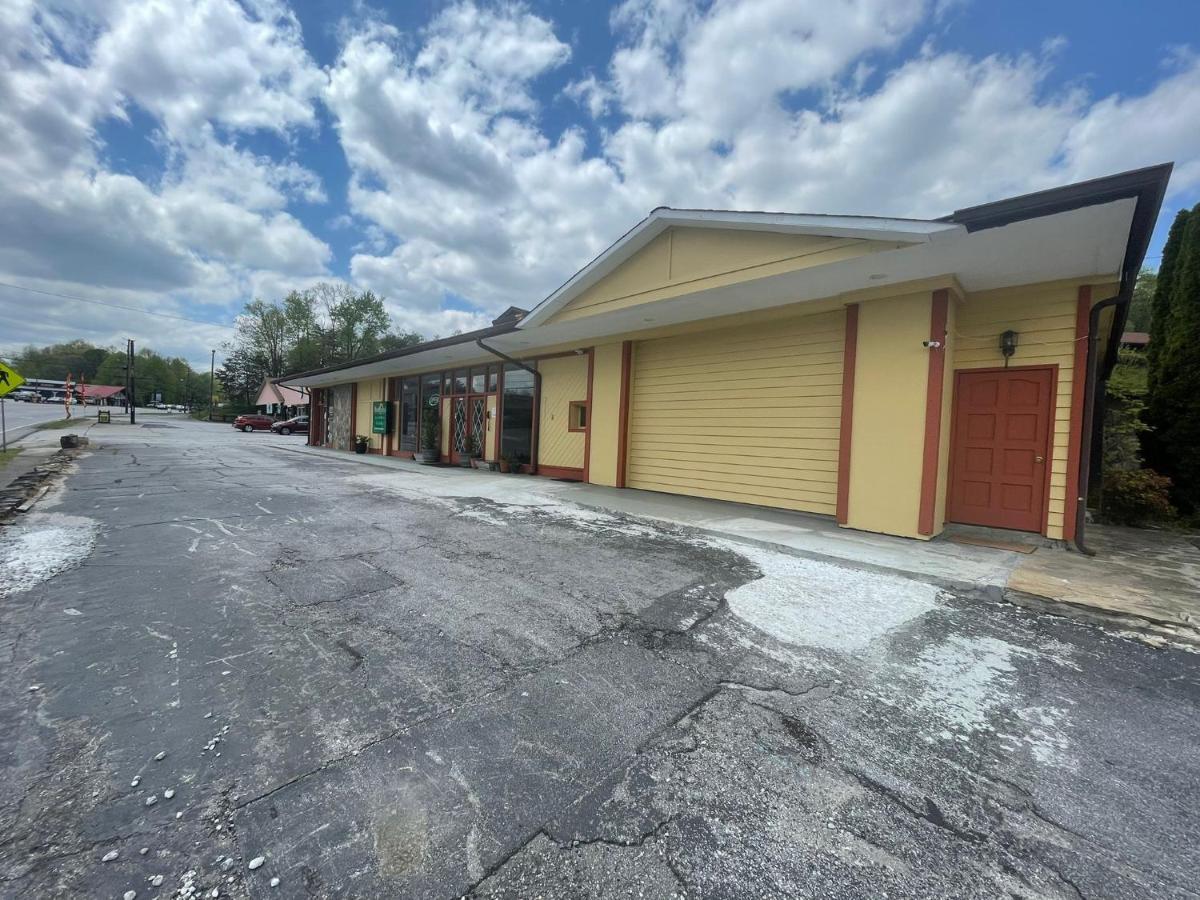 Budgetel Inn & Suites Dillard Kültér fotó